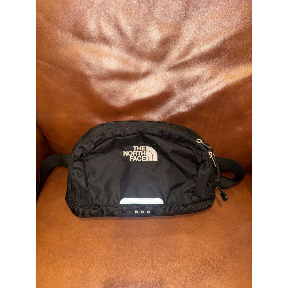 The North Face Roo II Lumbar Pack Black Waist Bag Fanny Pack Hiking Travel